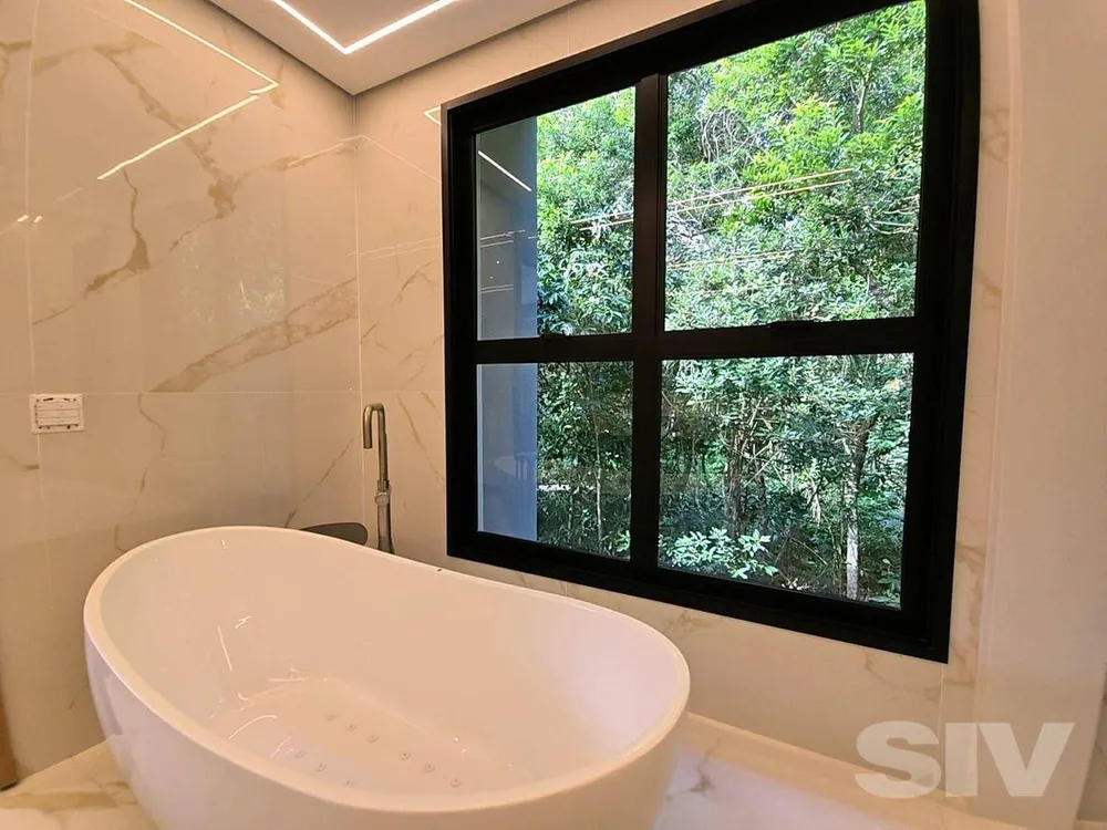 Casa, 6 quartos, 627 m² - Foto 8