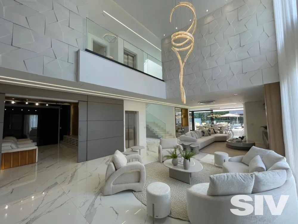 Casa, 7 quartos, 1030 m² - Foto 1