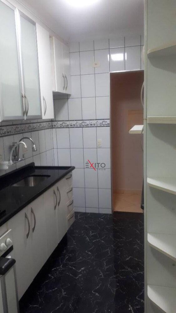 Apartamento para alugar com 3 quartos, 64m² - Foto 10