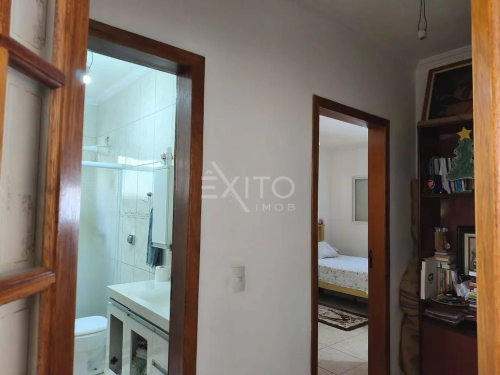 Casa, 2 quartos, 309 m² - Foto 1