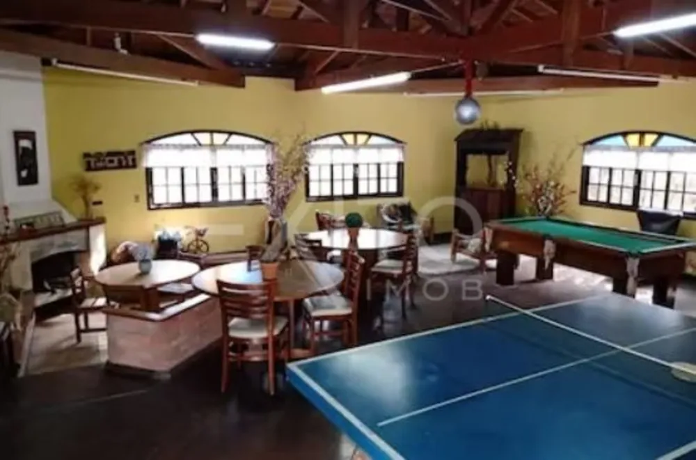Chácara, 12 quartos, 2800 m² - Foto 1