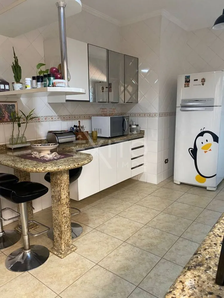 Casa, 2 quartos, 275 m² - Foto 3