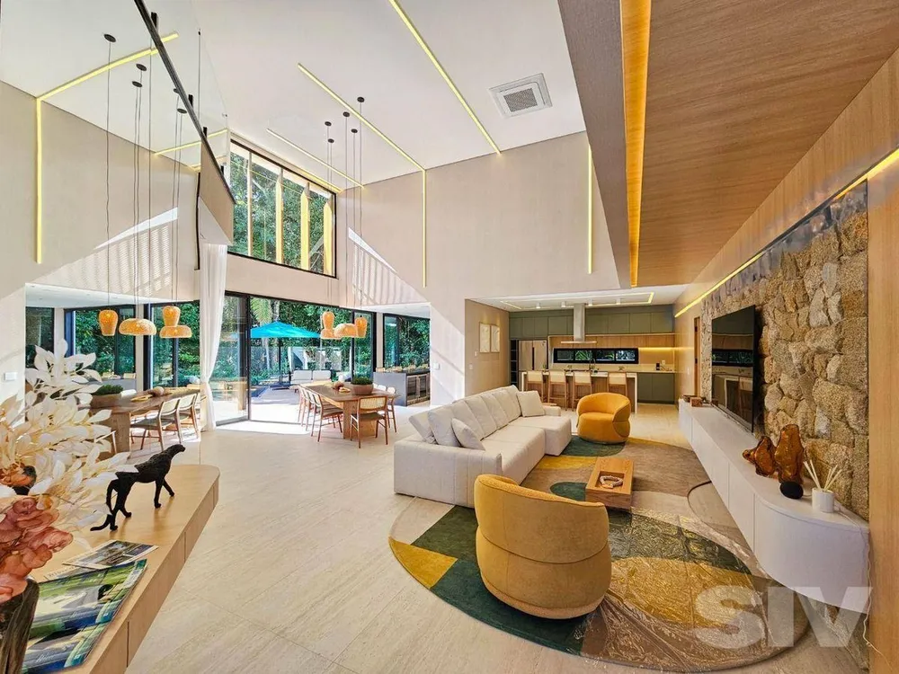 Casa, 7 quartos, 580 m² - Foto 1