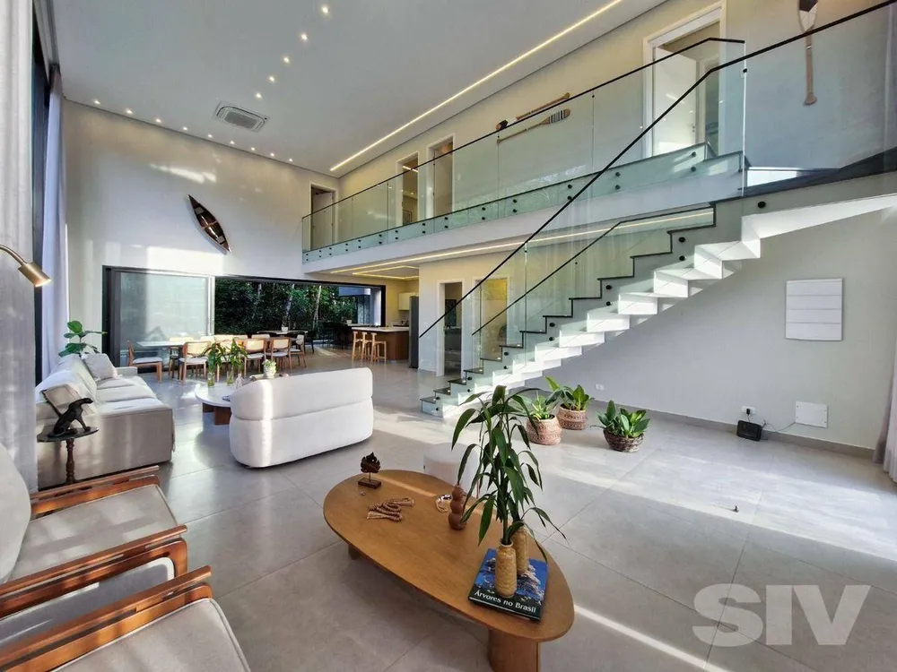 Casa, 5 quartos, 344 m² - Foto 2