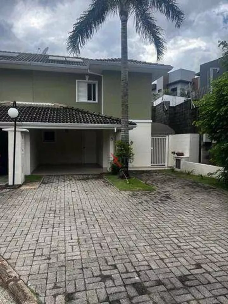 Casa de Condomínio para alugar com 3 quartos, 120m² - Foto 3