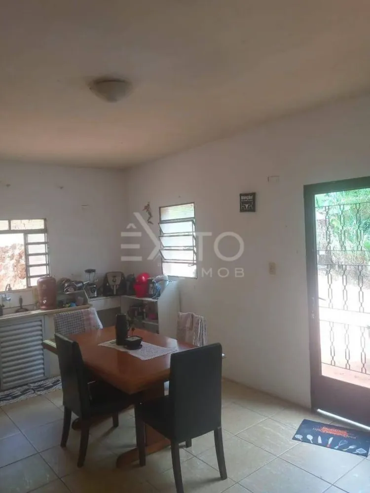 Chácara, 3 quartos, 2000 m² - Foto 1