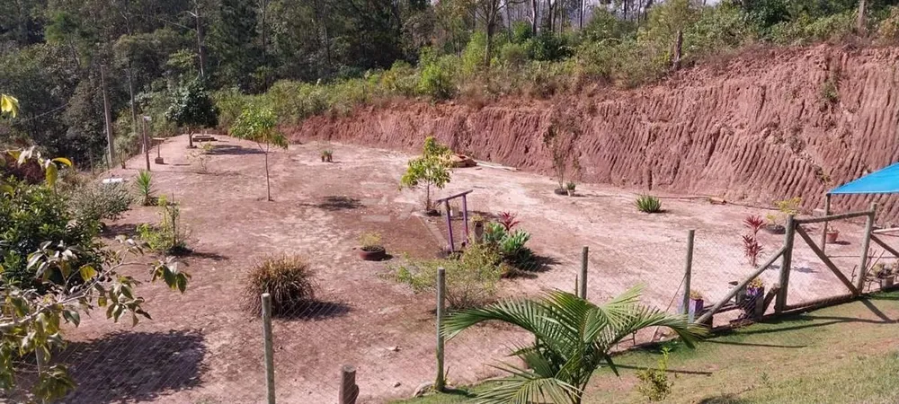 Chácara, 2 quartos, 2100 m² - Foto 3