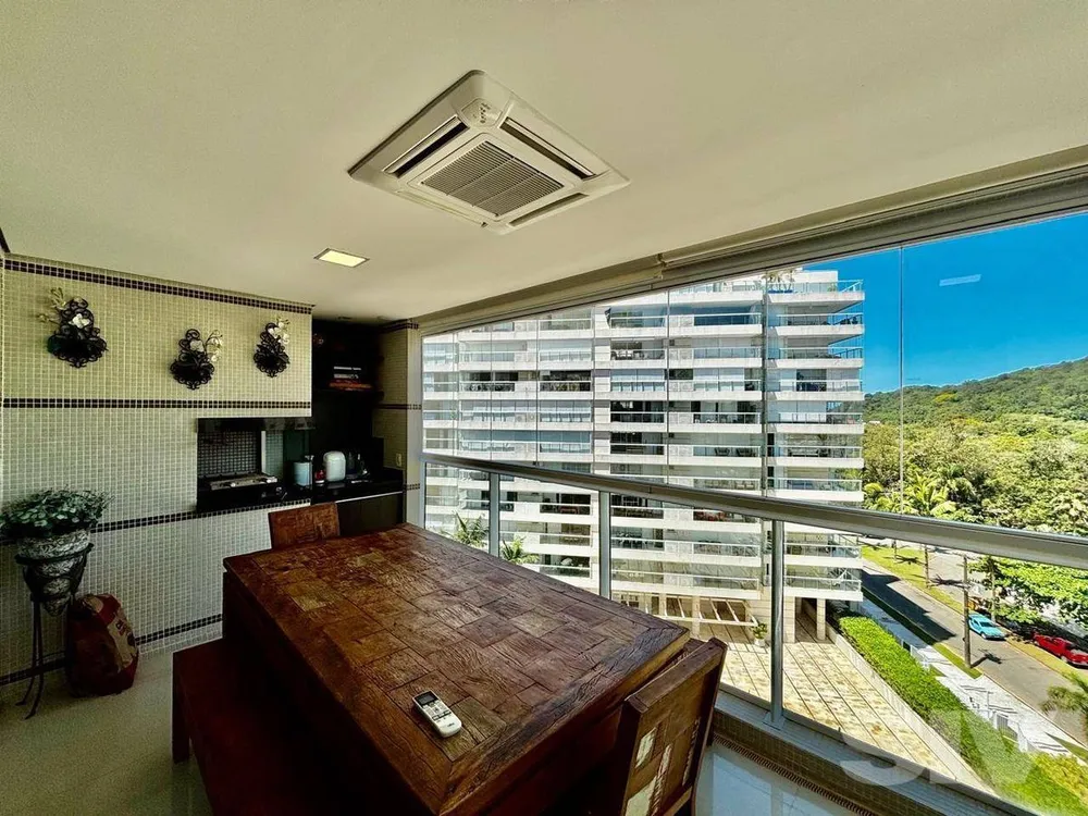 Apartamento, 3 quartos, 132 m² - Foto 1