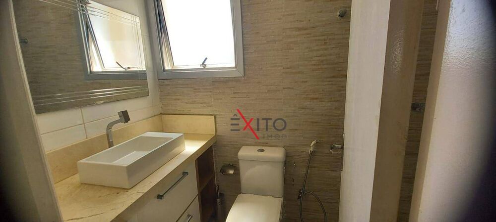 Apartamento à venda com 2 quartos, 66m² - Foto 8