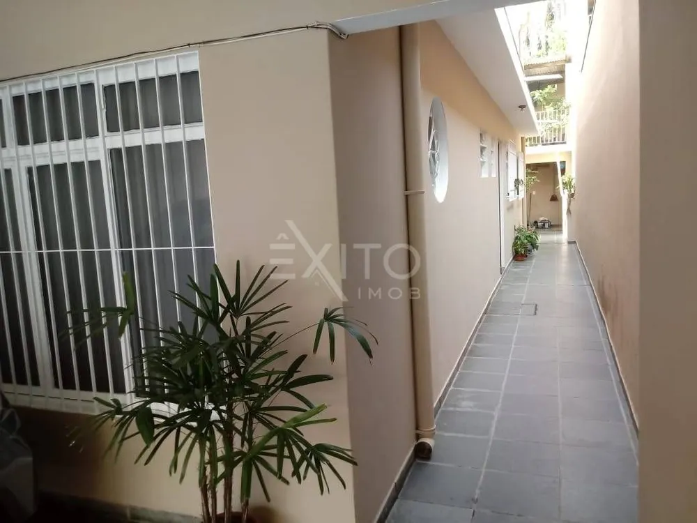 Casa, 3 quartos, 250 m² - Foto 1