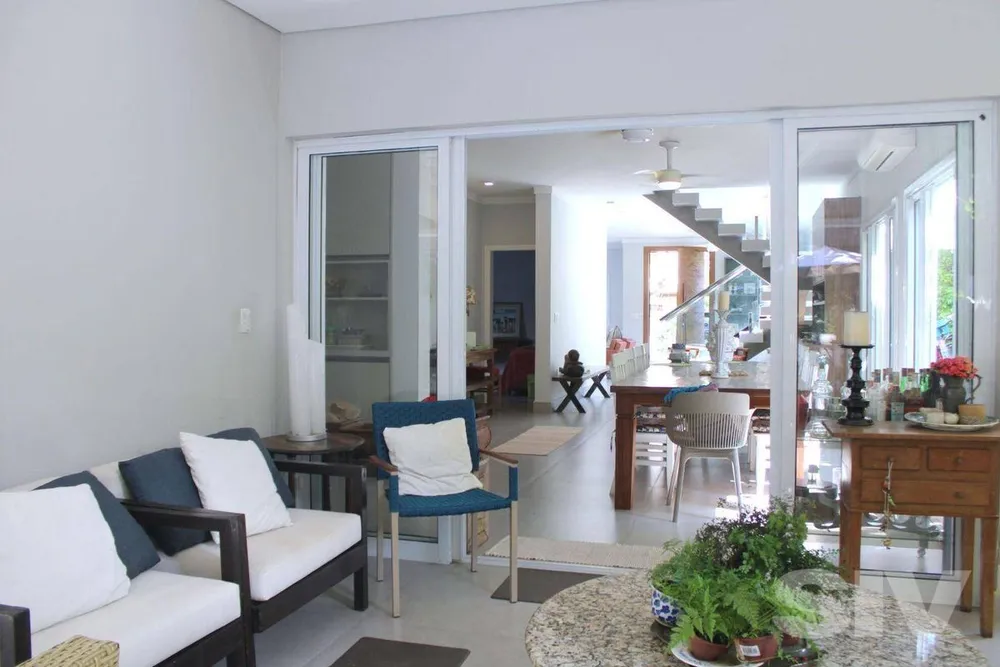 Casa, 4 quartos, 300 m² - Foto 6