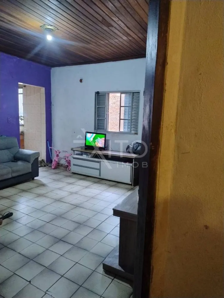 Casa, 3 quartos, 229 m² - Foto 4