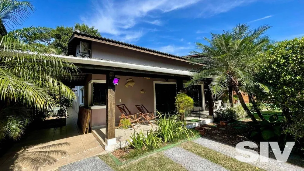 Casa, 4 quartos, 263 m² - Foto 2