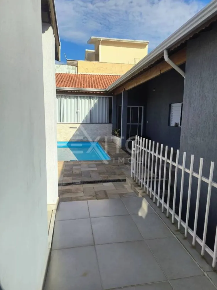 Chácara, 4 quartos, 1000 m² - Foto 4