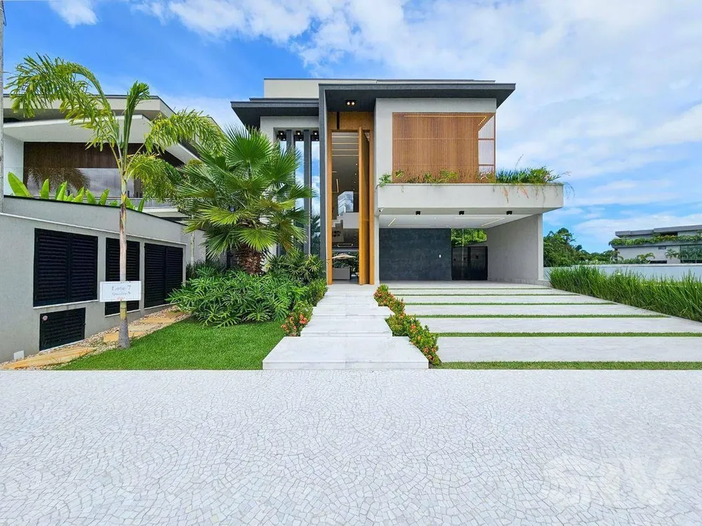 Casa, 6 quartos, 506 m² - Foto 1
