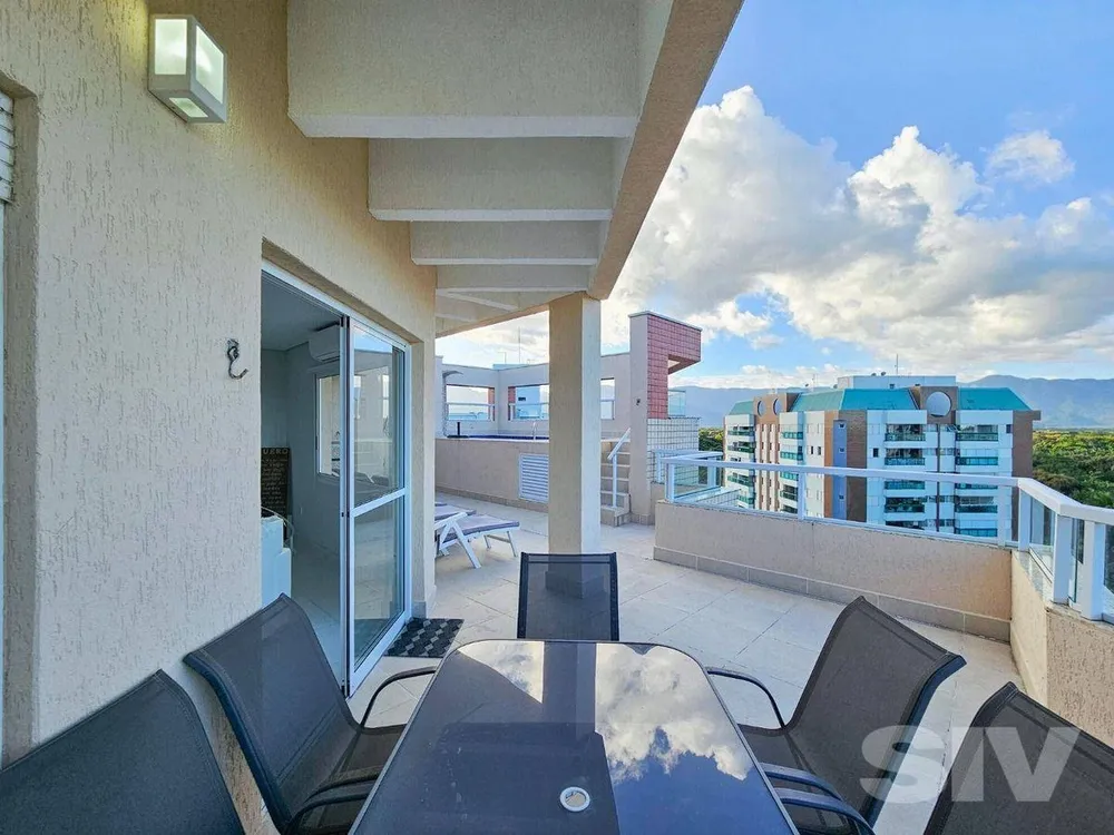 Cobertura, 4 quartos, 209 m² - Foto 1