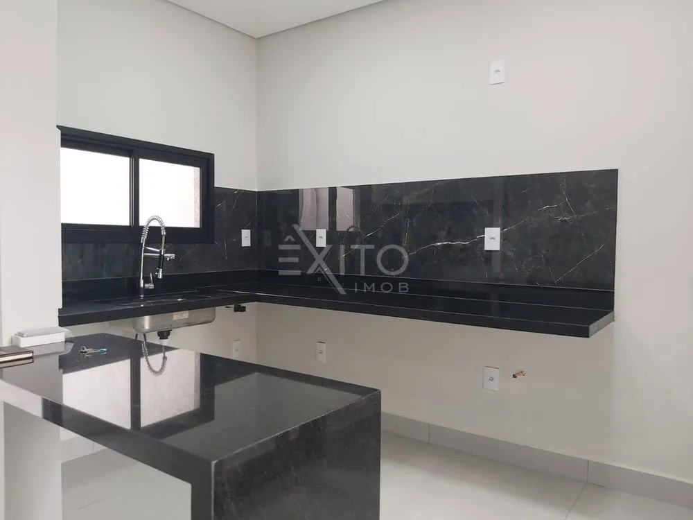 Casa, 3 quartos, 105 m² - Foto 2