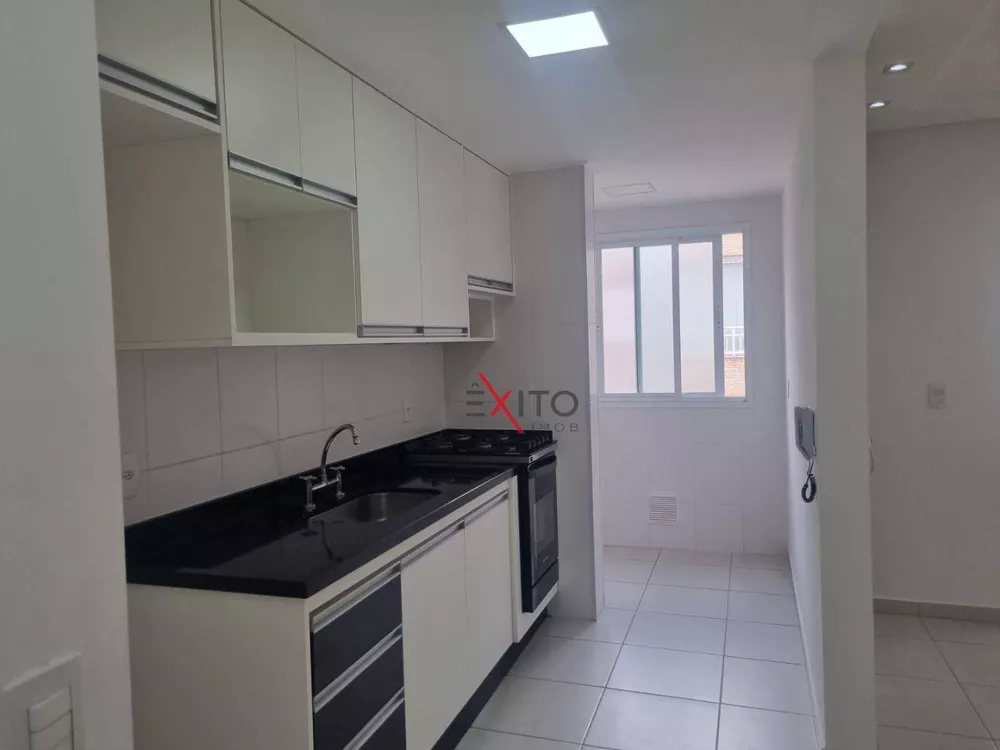 Apartamento à venda com 2 quartos, 66m² - Foto 1