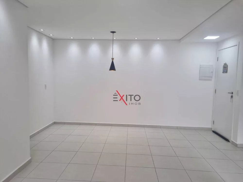 Apartamento à venda com 2 quartos, 66m² - Foto 4