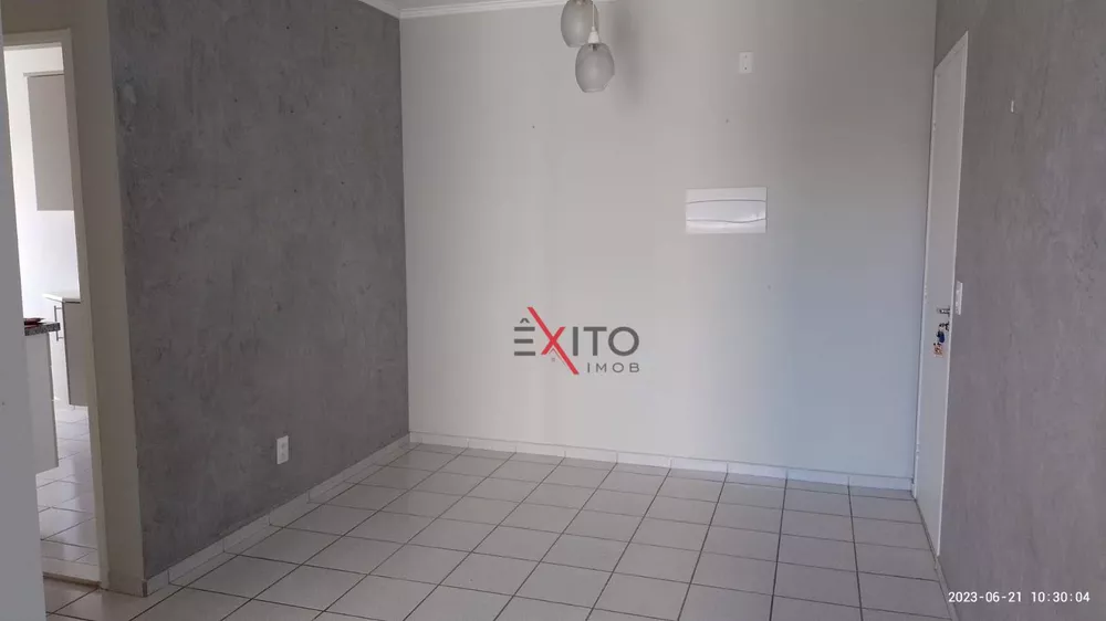 Apartamento à venda e aluguel com 2 quartos, 50m² - Foto 4