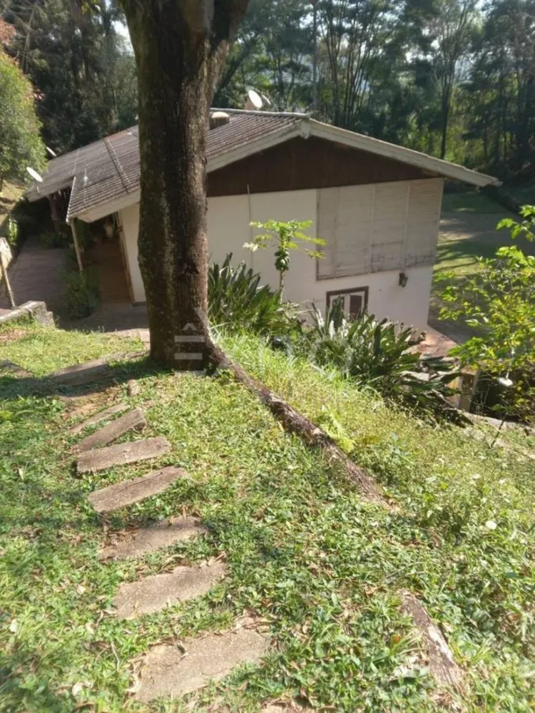 Sítio, 12 quartos, 99 m² - Foto 1