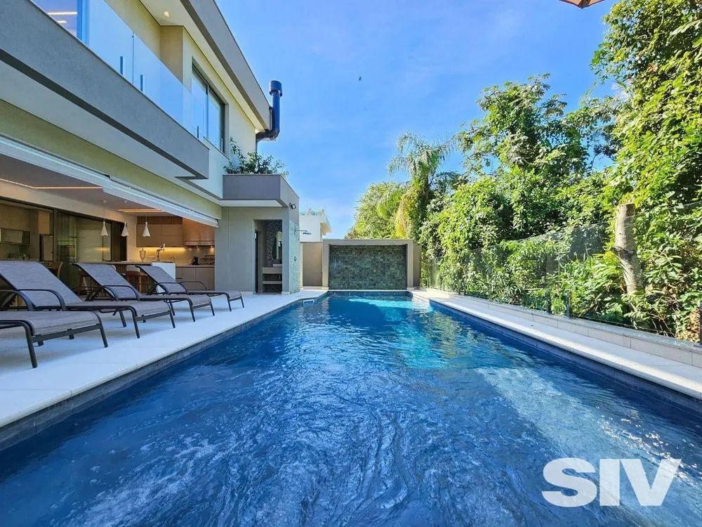 Casa, 6 quartos, 429 m² - Foto 1