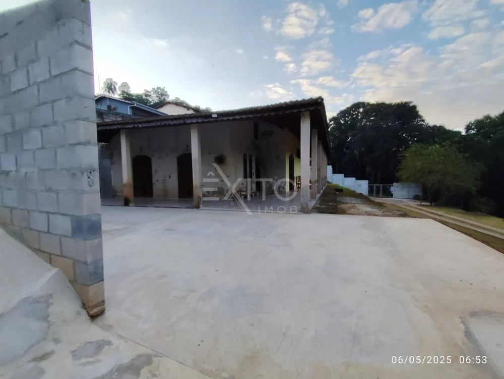 Chácara, 2 quartos, 1350 m² - Foto 1