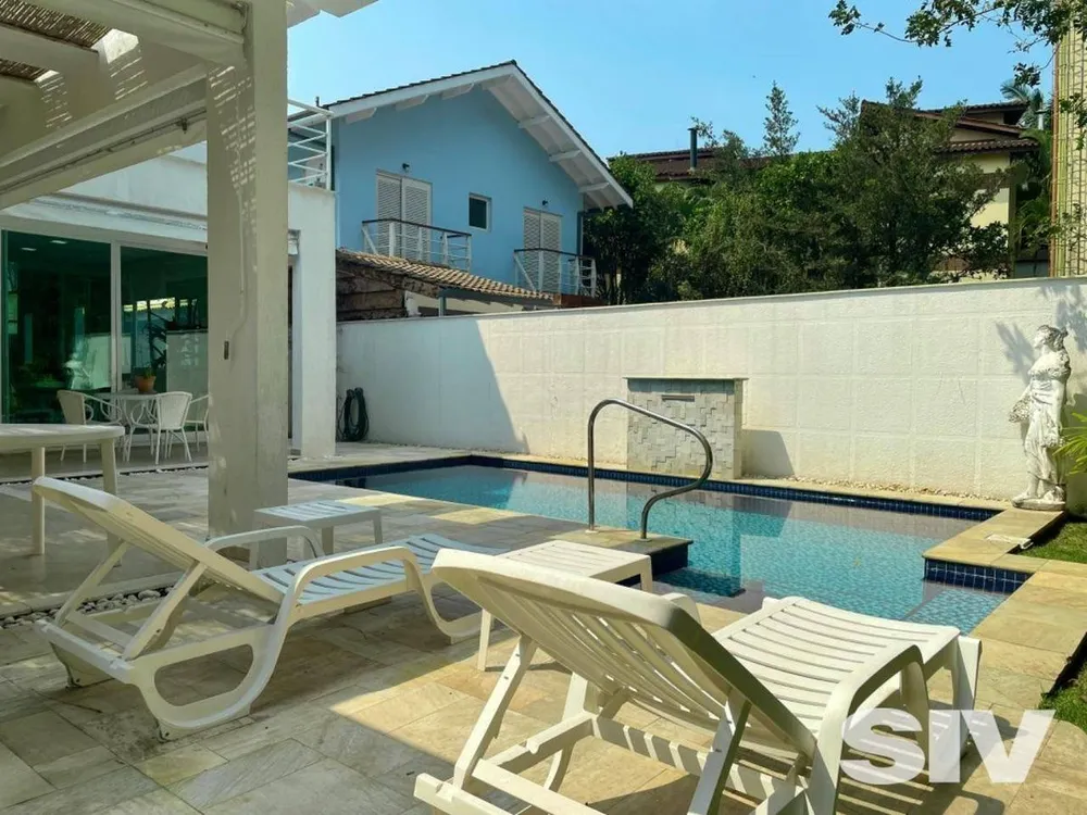 Casa, 6 quartos, 321 m² - Foto 2