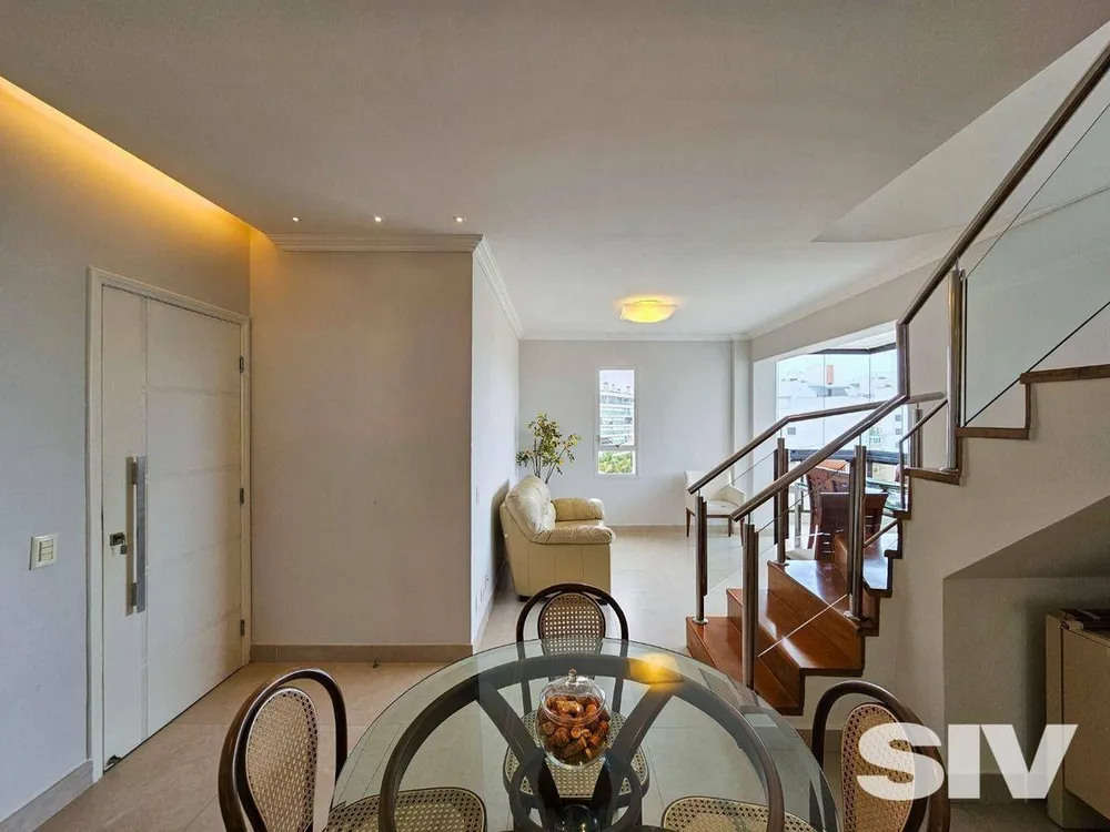 Cobertura, 4 quartos, 181 m² - Foto 2
