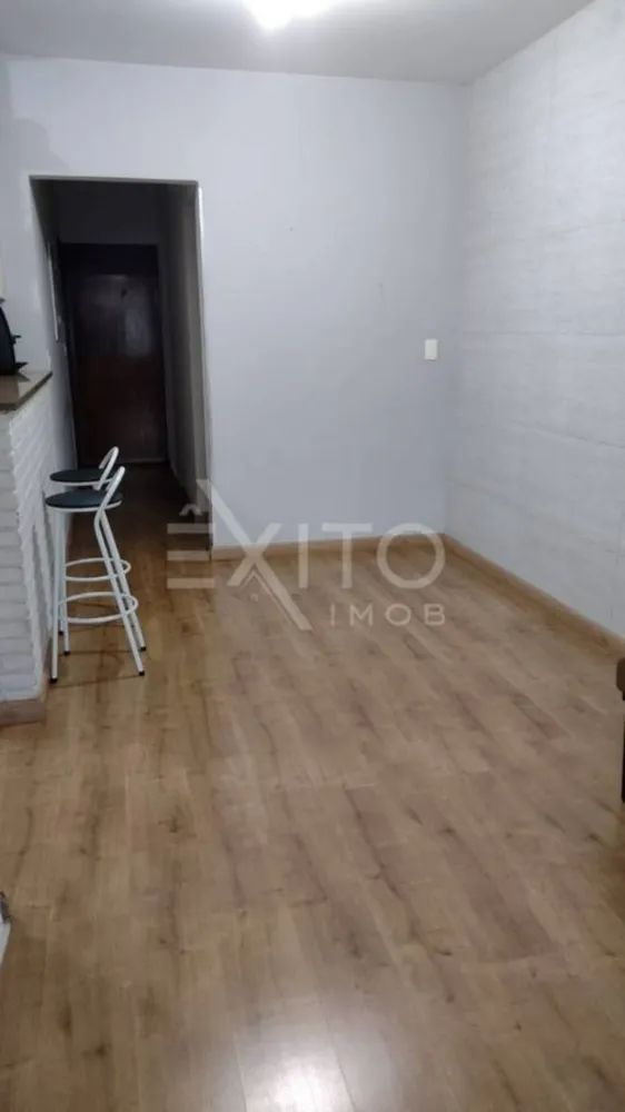 Casa, 2 quartos, 200 m² - Foto 2