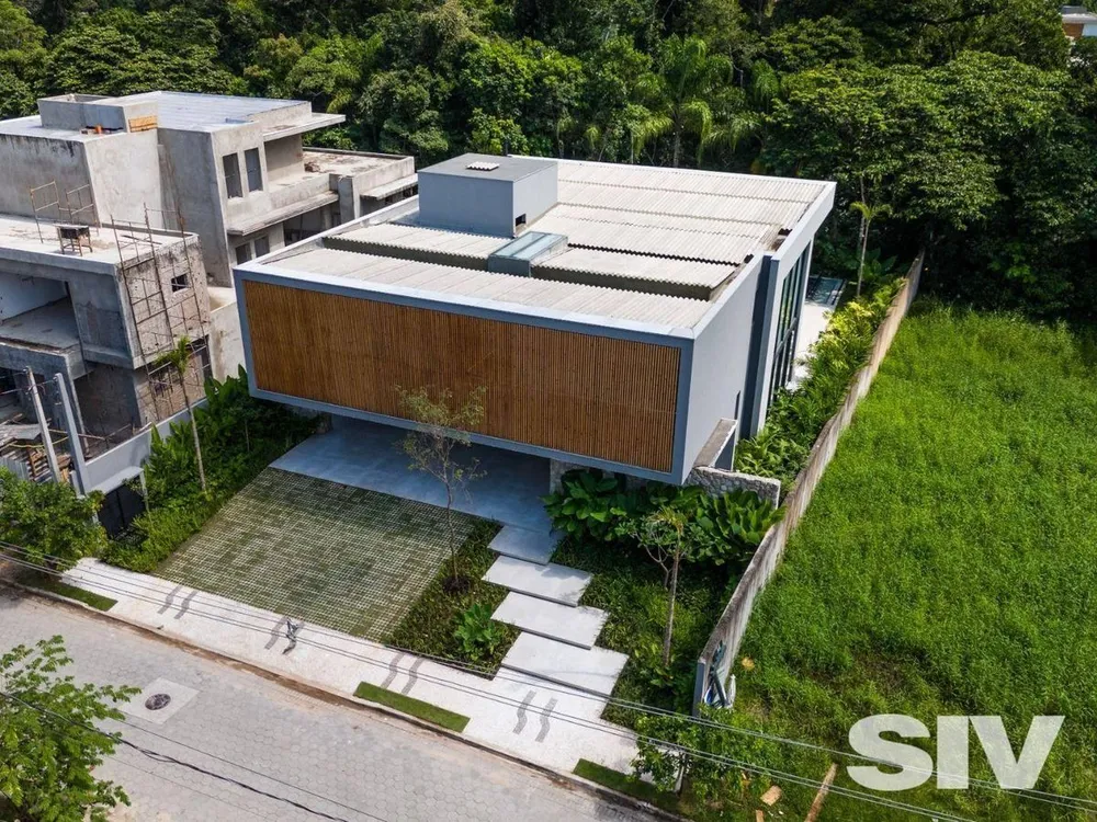 Casa, 8 quartos, 649 m² - Foto 3