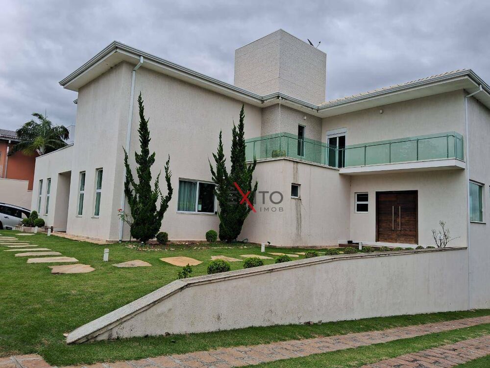 Casa à venda com 4 quartos, 592m² - Foto 1