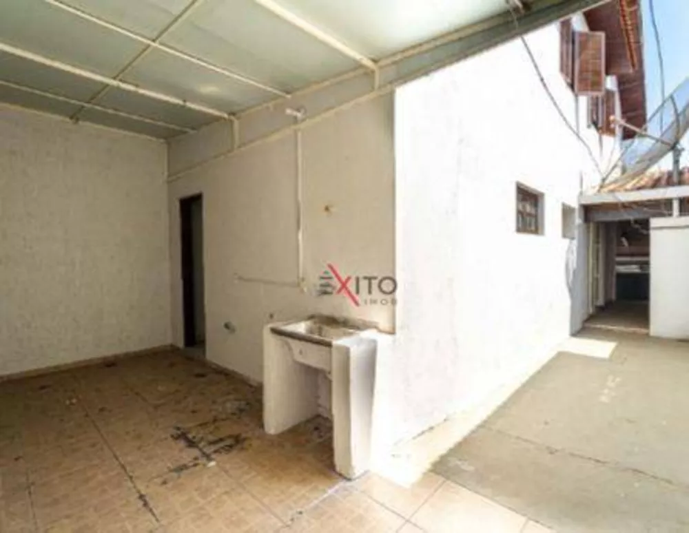 Casa à venda com 3 quartos, 168m² - Foto 4