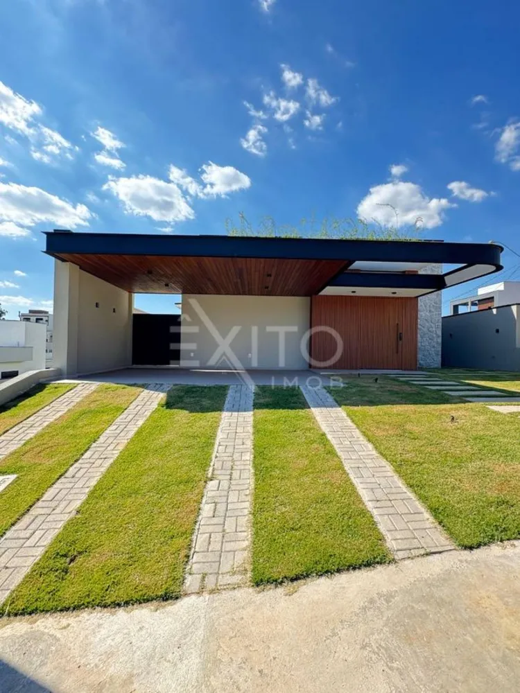 Casa, 3 quartos, 203 m² - Foto 1