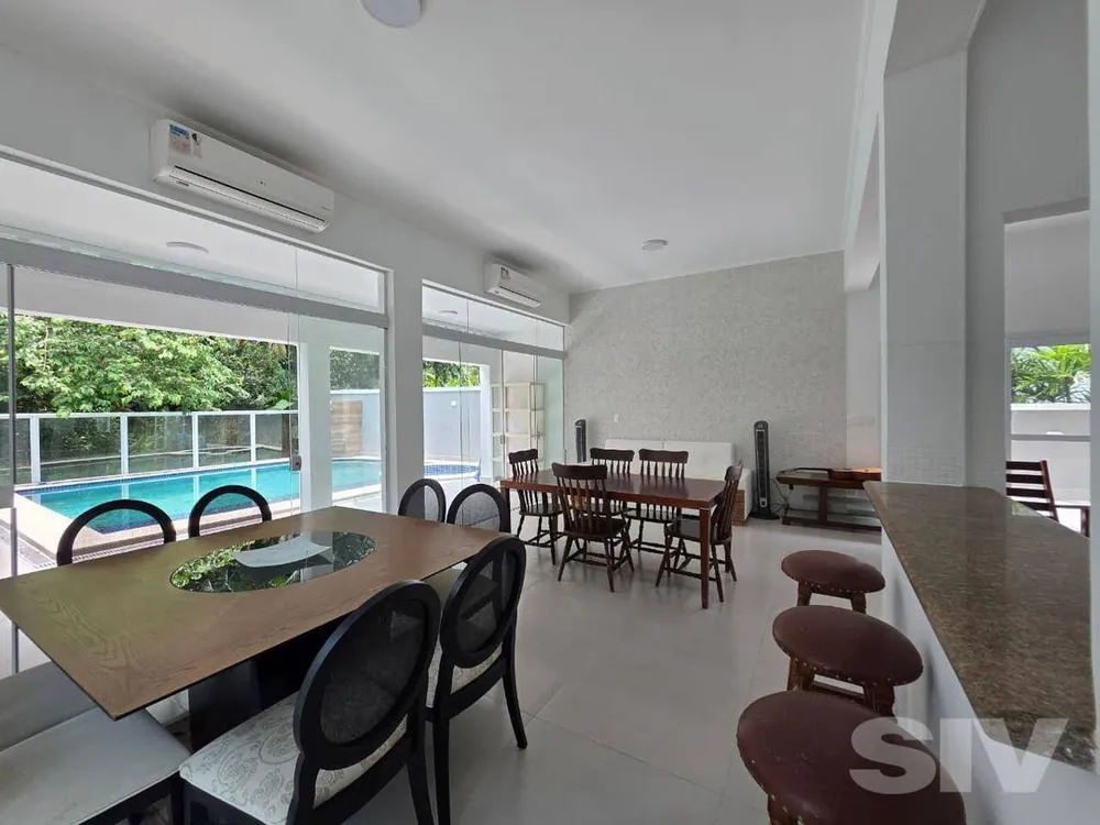 Casa, 4 quartos, 240 m² - Foto 4