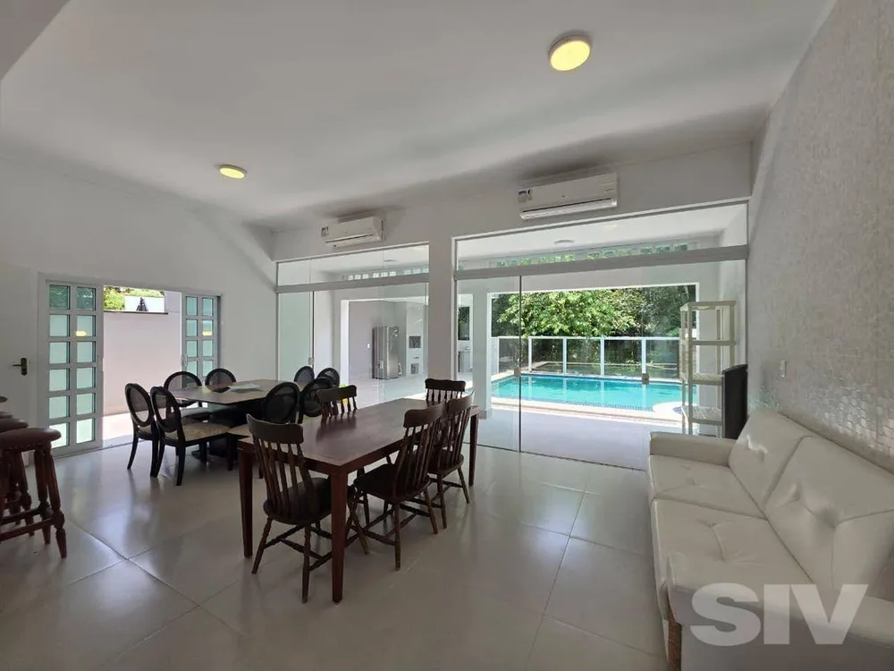 Casa, 4 quartos, 240 m² - Foto 3