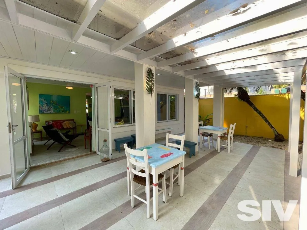 Casa, 4 quartos, 320 m² - Foto 4