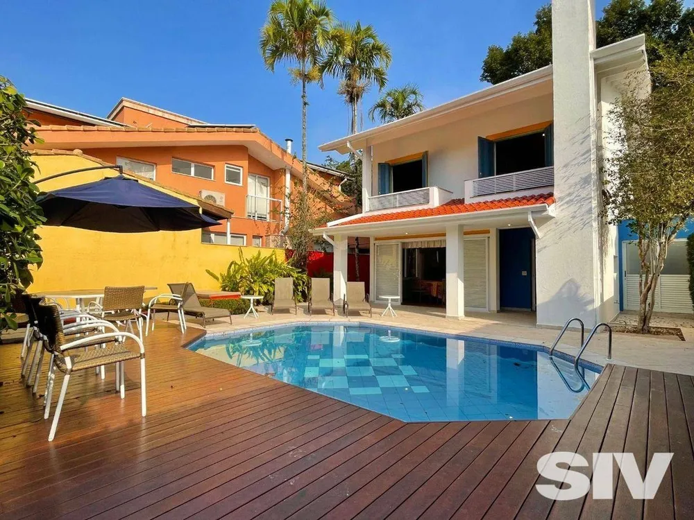 Casa, 4 quartos, 320 m² - Foto 1