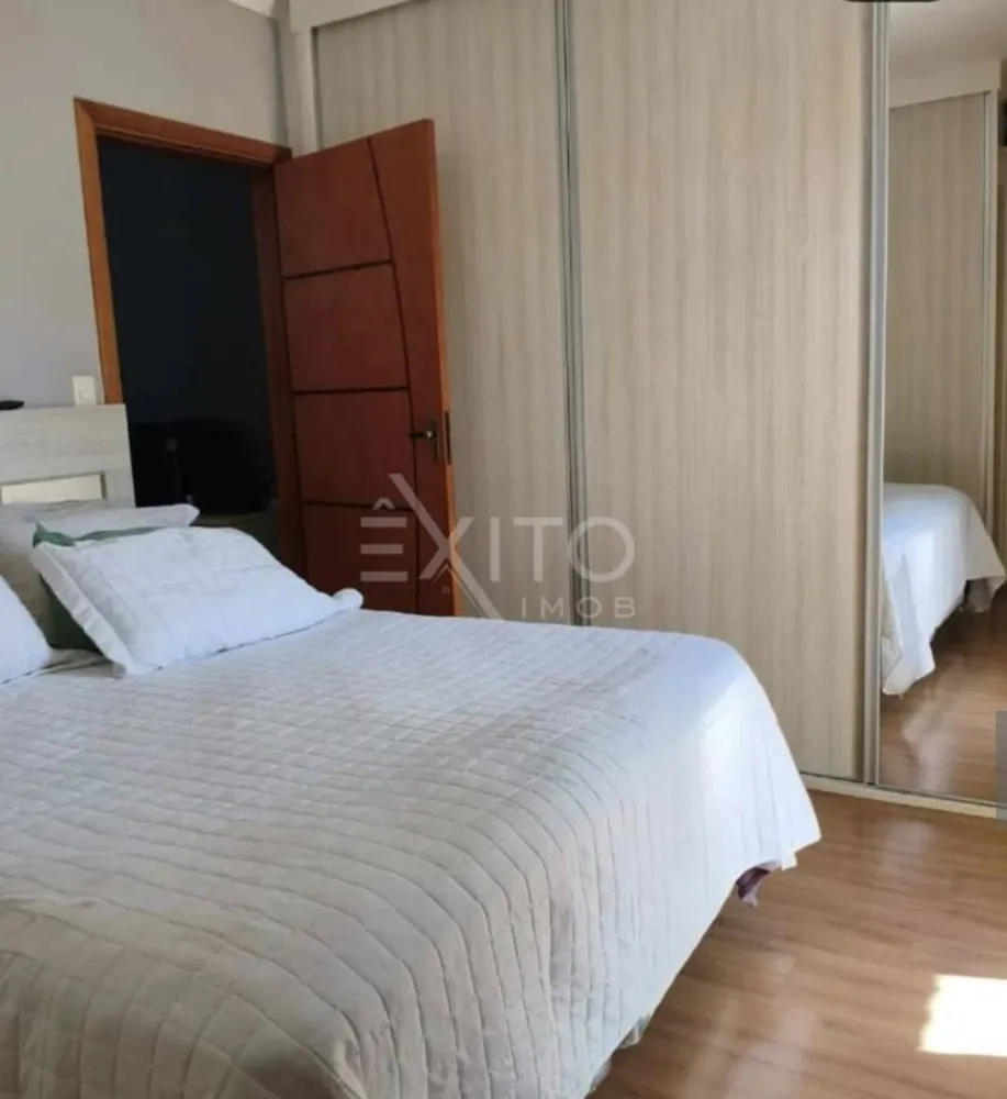Casa, 3 quartos, 160 m² - Foto 3