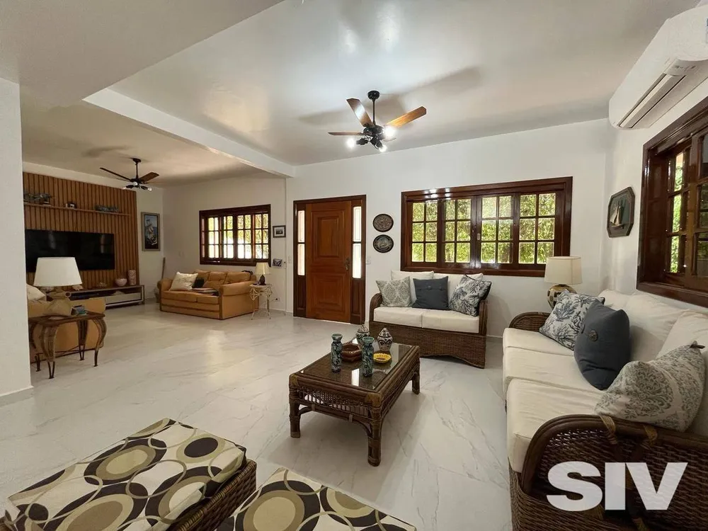 Casa, 5 quartos, 242 m² - Foto 4