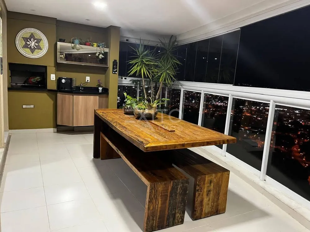 Apartamento, 3 quartos, 158 m² - Foto 1
