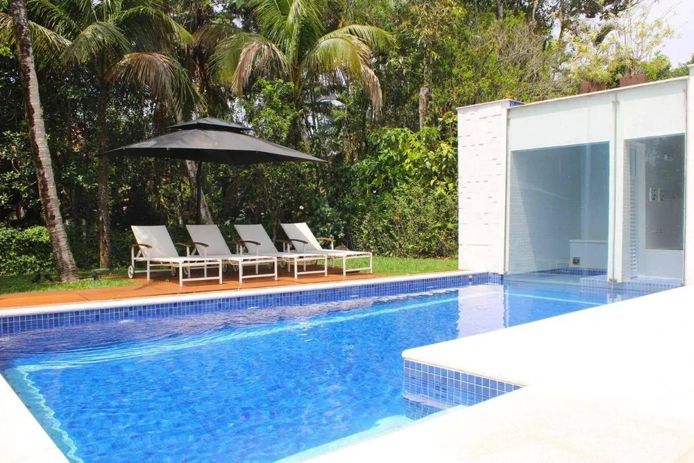 Casa, 6 quartos, 355 m² - Foto 1