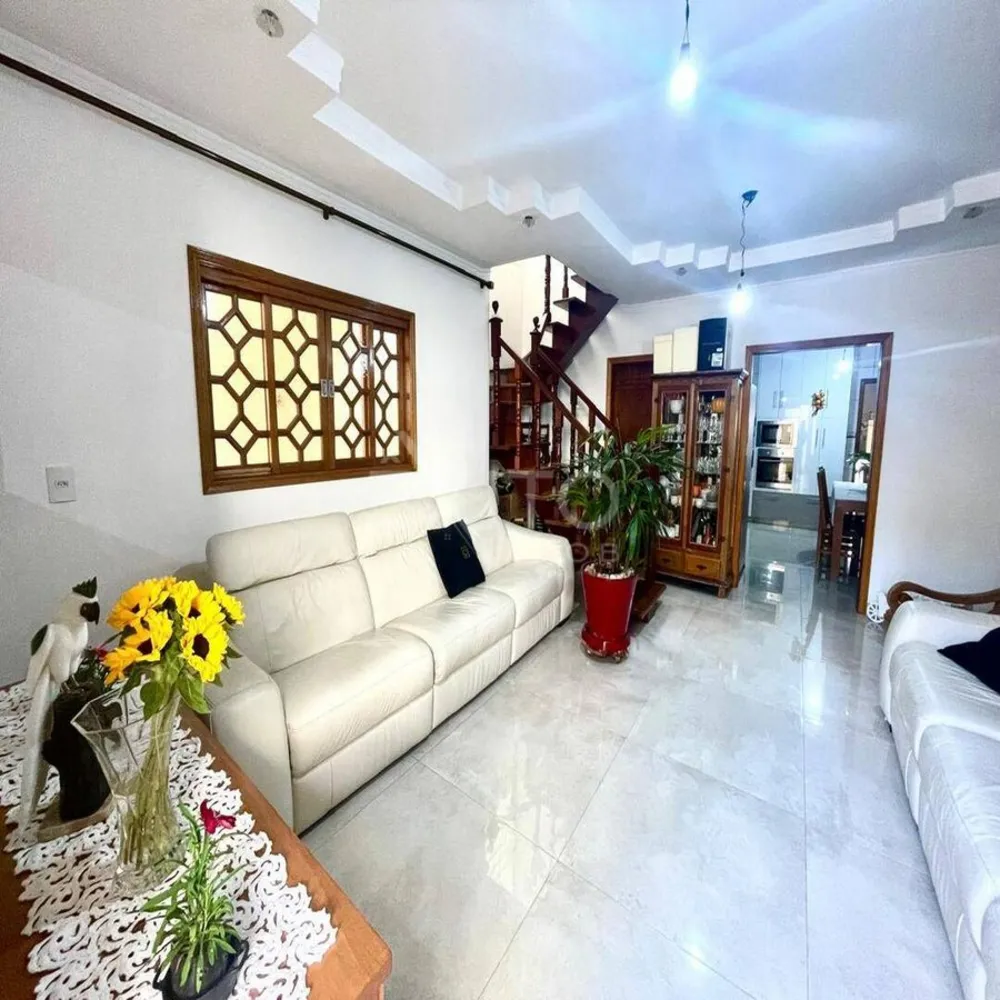 Casa, 3 quartos, 219 m² - Foto 3