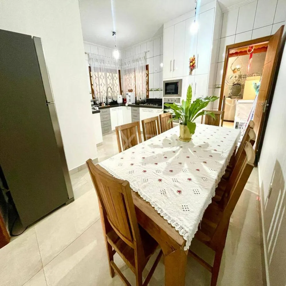 Casa, 3 quartos, 219 m² - Foto 6