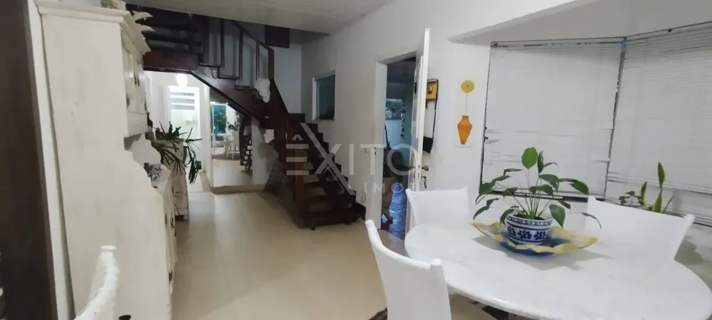Casa, 4 quartos, 218 m² - Foto 4