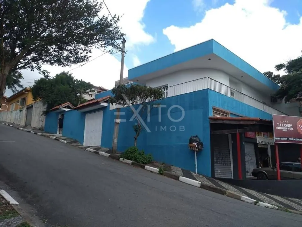 Casa, 3 quartos, 331 m² - Foto 1