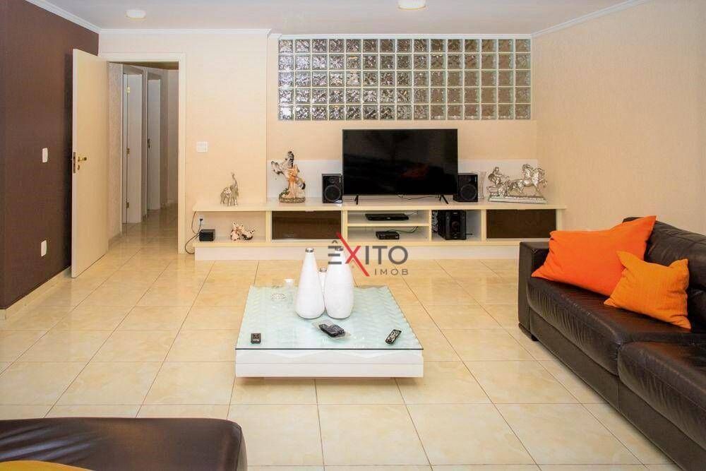 Casa, 4 quartos, 349 m² - Foto 3