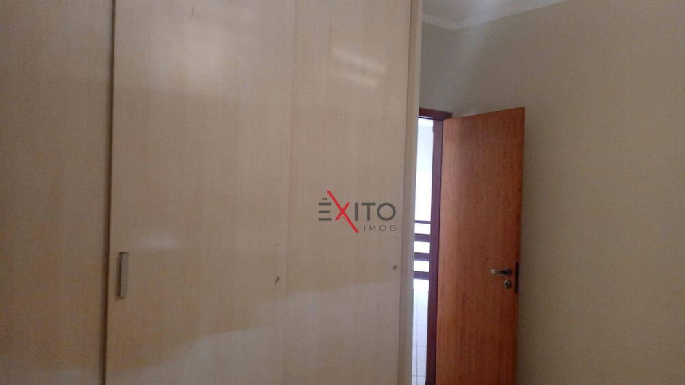 Casa de Condomínio para alugar com 3 quartos, 330M2 - Foto 9