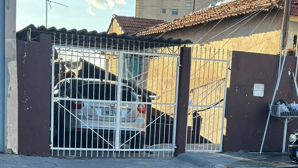 Casa, 5 quartos, 246 m² - Foto 4