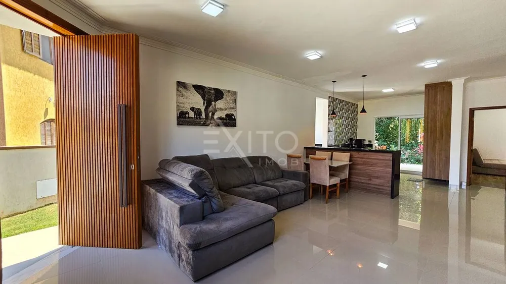Casa, 3 quartos, 112 m² - Foto 2